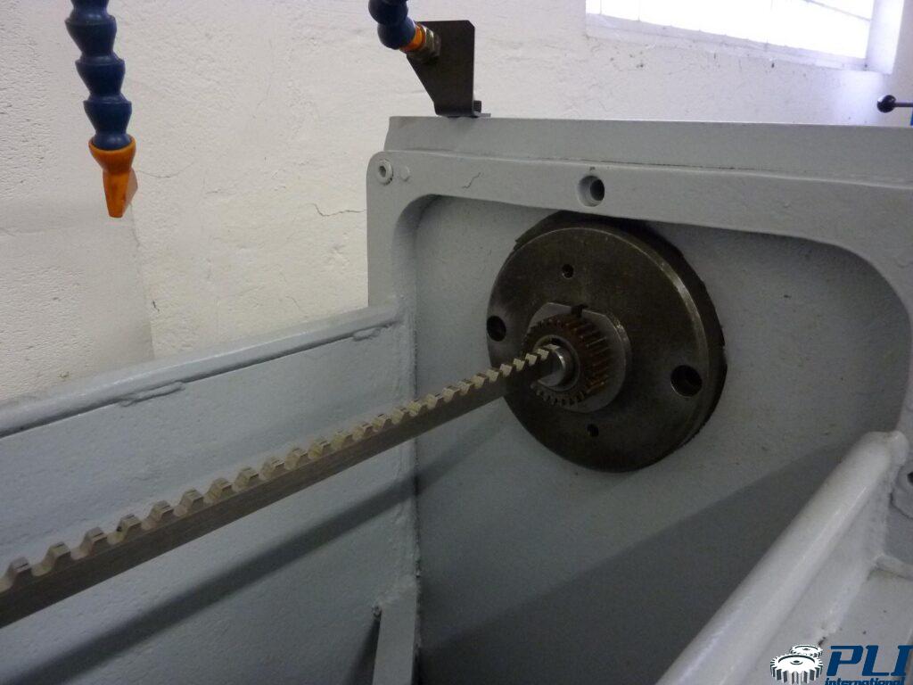 Horizontal broaching machine MATRIX 10-48 - PLI International