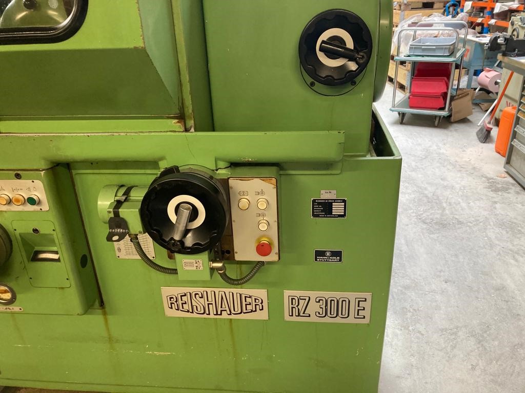 Gear Grindeing Machine Reishauer RZ 300E PLI International